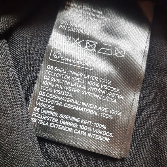 H&M V-neck strapy black top - Picture 5 of 6